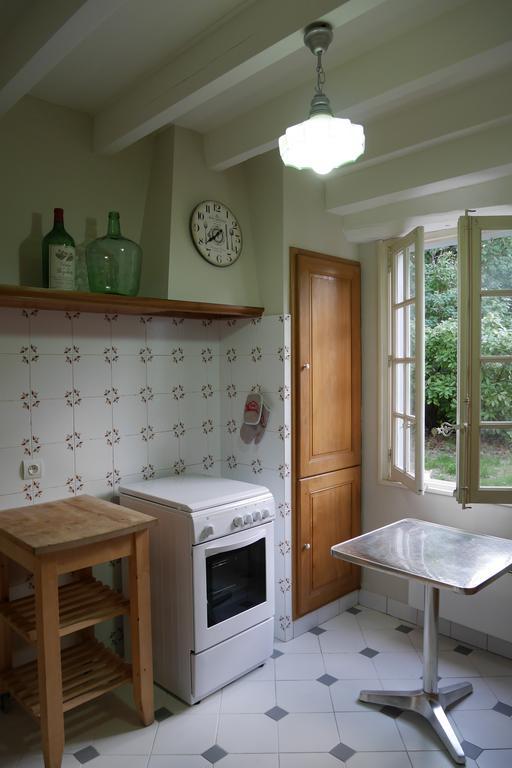 Villa La Maison D'En Face Saint-Affrique-les-Montagnes Zimmer foto
